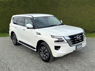 2022 Nissan Patrol - Thumbnail