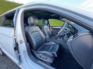 2023 Volkswagen Passat - Thumbnail