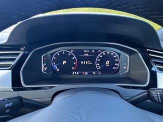 2023 Volkswagen Passat - Thumbnail