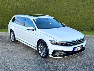 2023 Volkswagen Passat - Thumbnail