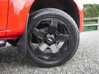 2017 Holden Colorado - Thumbnail