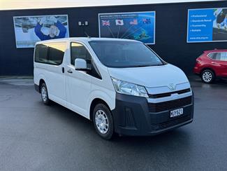 2020 Toyota Hiace - Thumbnail