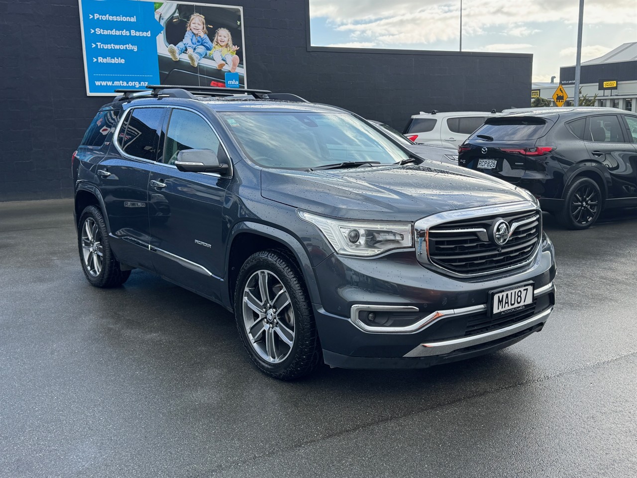 2018 Holden Acadia