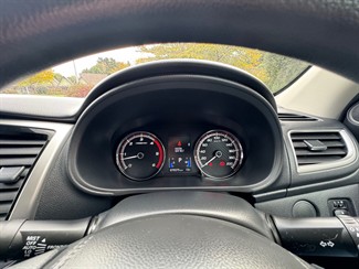 2021 Mitsubishi Triton - Thumbnail