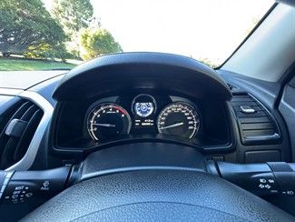 2019 Isuzu MU-X - Thumbnail