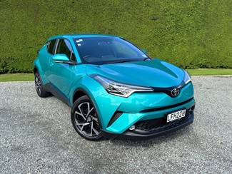 2018 Toyota C-HR - Thumbnail