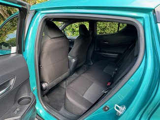 2018 Toyota C-HR - Thumbnail