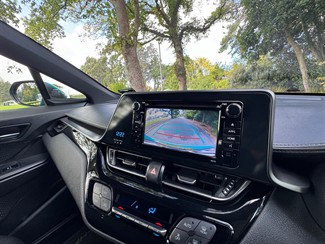 2018 Toyota C-HR - Thumbnail