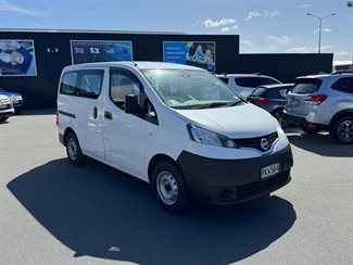 2020 Nissan NV200 - Thumbnail