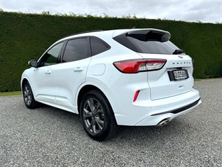 2023 Ford Escape - Thumbnail