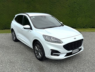 2023 Ford Escape - Thumbnail