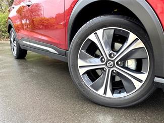2021 Nissan Kicks - Thumbnail
