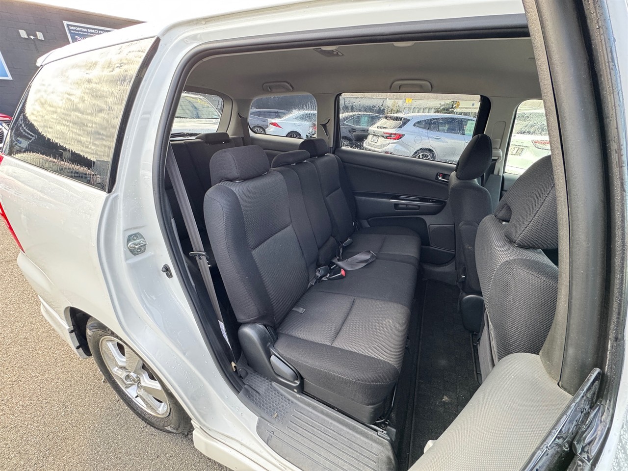 2004 Toyota Wish