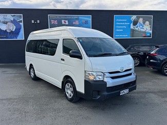 2018 Toyota Hiace - Thumbnail