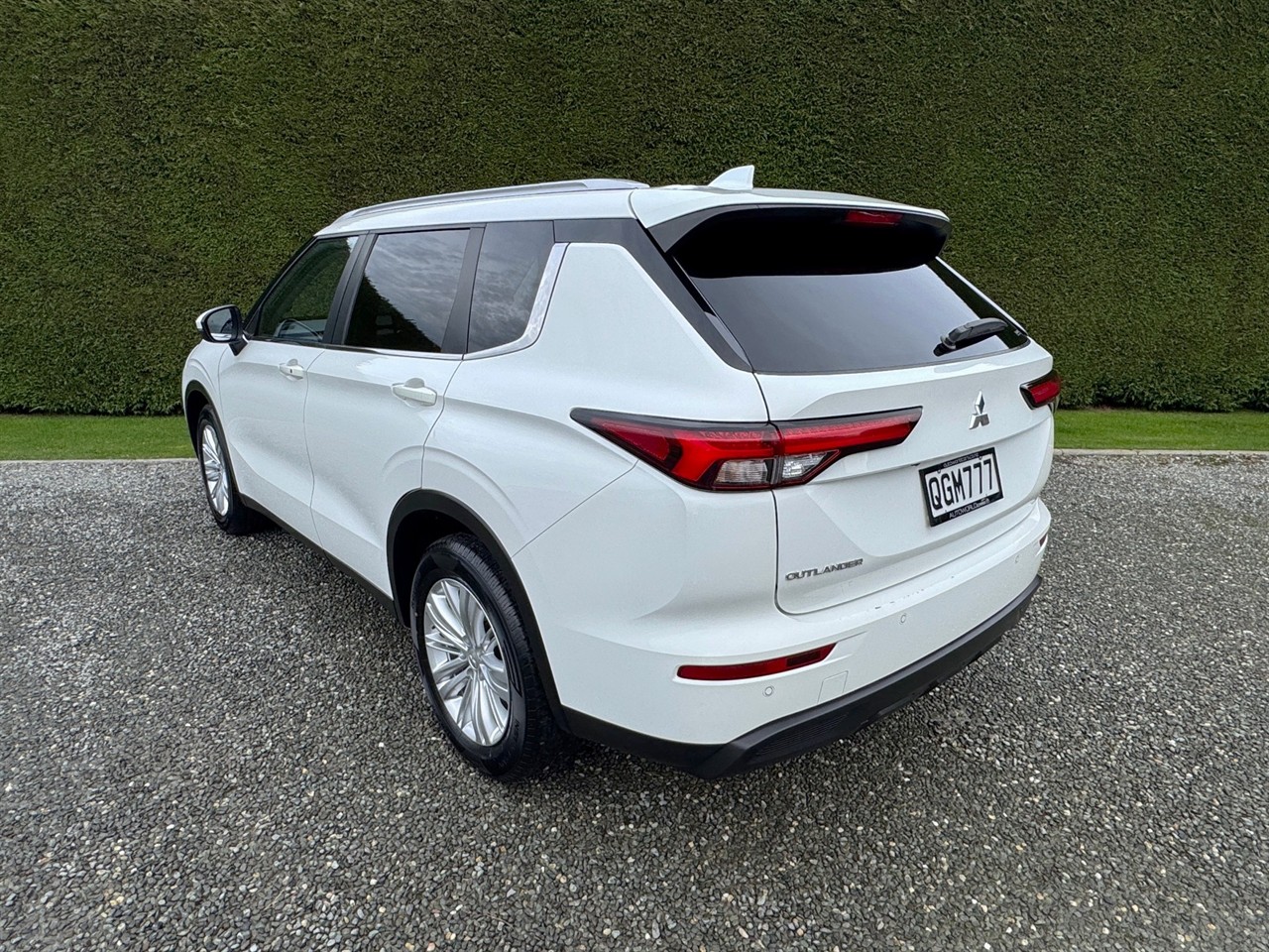 2023 Mitsubishi Outlander