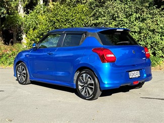 2017 SUZUKI SWIFT - Thumbnail