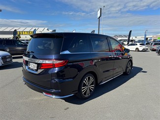 2015 Honda Odyssey - Thumbnail