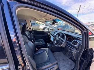 2015 Honda Odyssey - Thumbnail