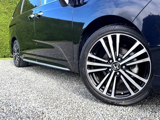 2015 Honda Odyssey - Thumbnail