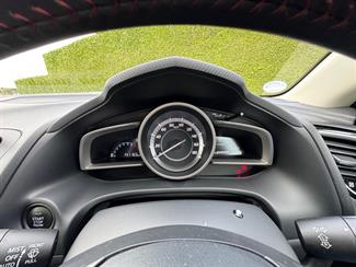 2014 Mazda Axela - Thumbnail