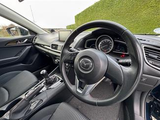 2014 Mazda Axela - Thumbnail