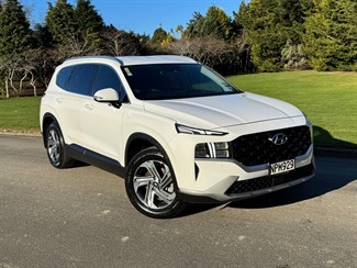 2021 Hyundai Santa Fe - Thumbnail