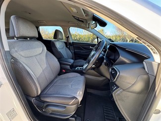 2021 Hyundai Santa Fe - Thumbnail