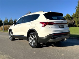 2021 Hyundai Santa Fe - Thumbnail