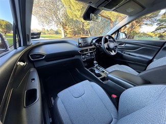 2021 Hyundai Santa Fe - Thumbnail