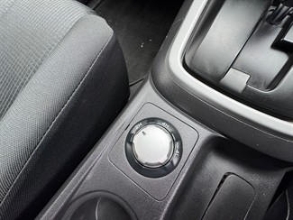 2018 Isuzu D-Max - Thumbnail