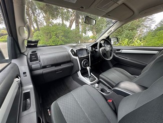 2018 Isuzu D-Max - Thumbnail