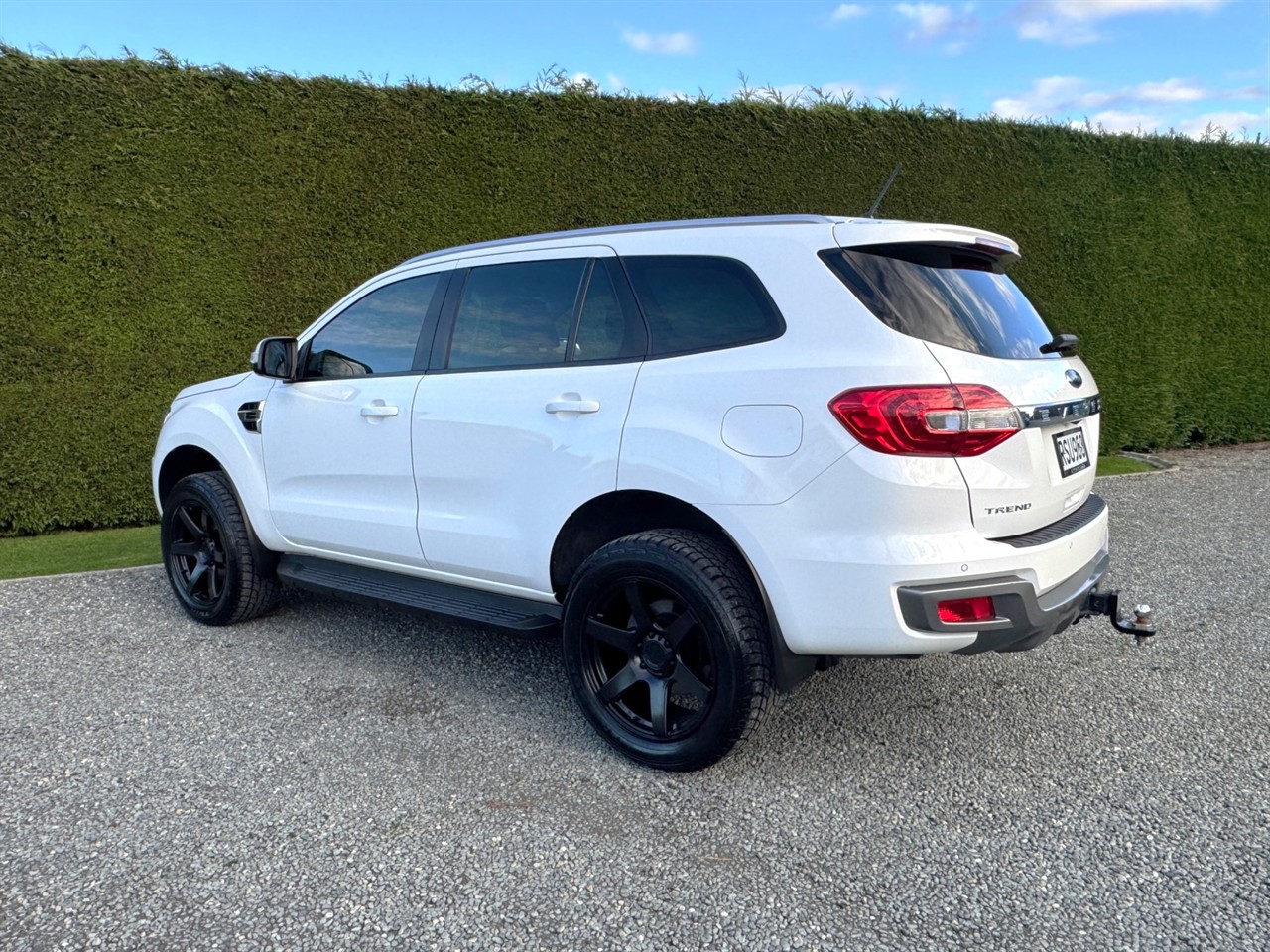 2019 Ford Everest