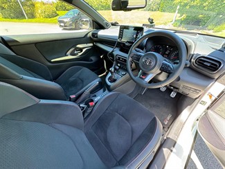 2021 Toyota Yaris - Thumbnail