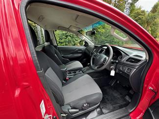 2020 Mitsubishi Triton - Thumbnail