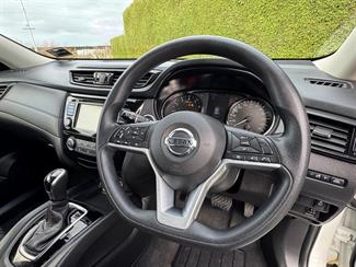 2022 Nissan X-Trail - Thumbnail