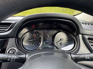 2022 Nissan X-Trail - Thumbnail