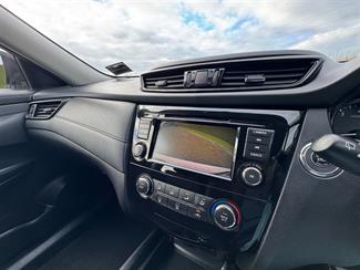 2022 Nissan X-Trail - Thumbnail