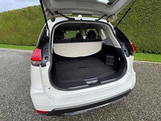 2022 Nissan X-Trail - Thumbnail