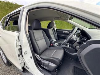 2022 Nissan X-Trail - Thumbnail