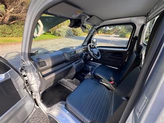 2024 Daihatsu Hijet - Thumbnail