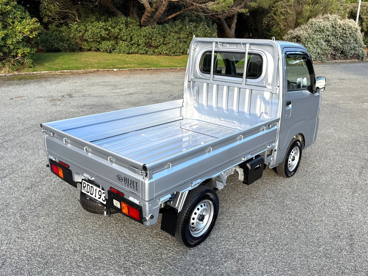 2024 Daihatsu Hijet