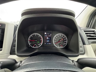 2021 Toyota Hiace - Thumbnail