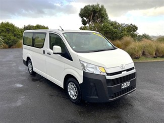 2021 Toyota Hiace - Thumbnail