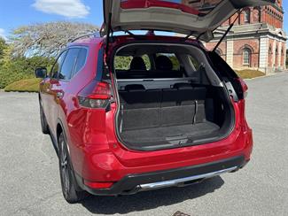 2022 Nissan X-Trail - Thumbnail