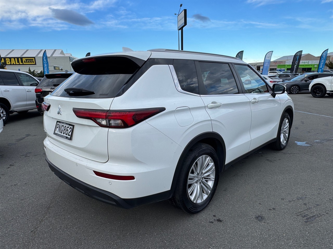 2022 Mitsubishi Outlander