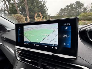 2022 Peugeot 3008 - Thumbnail