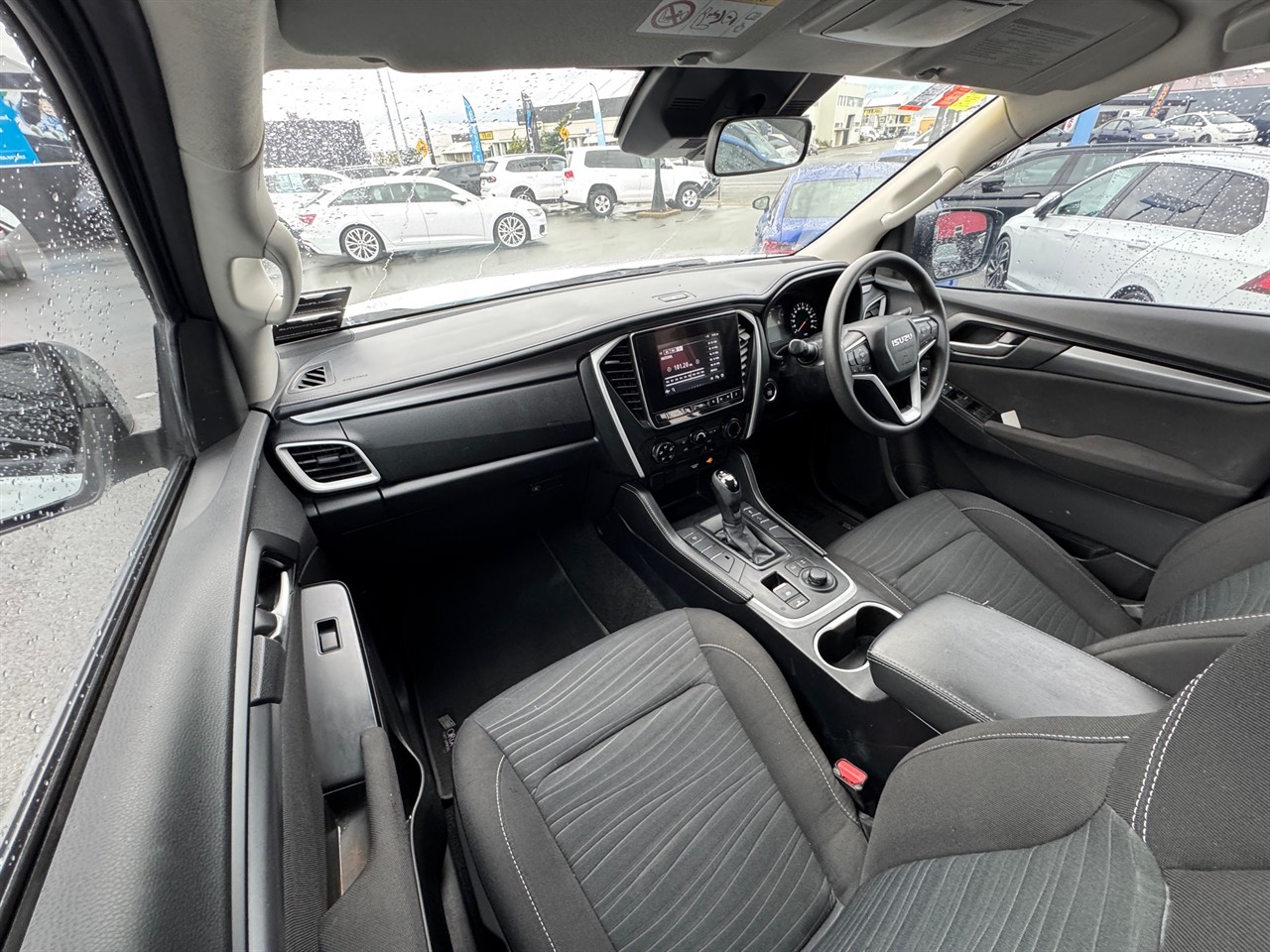 2021 Isuzu MU-X