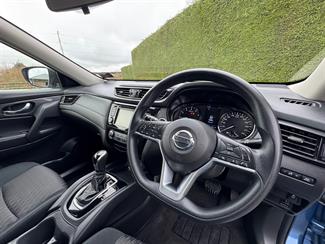 2022 Nissan X-Trail - Thumbnail