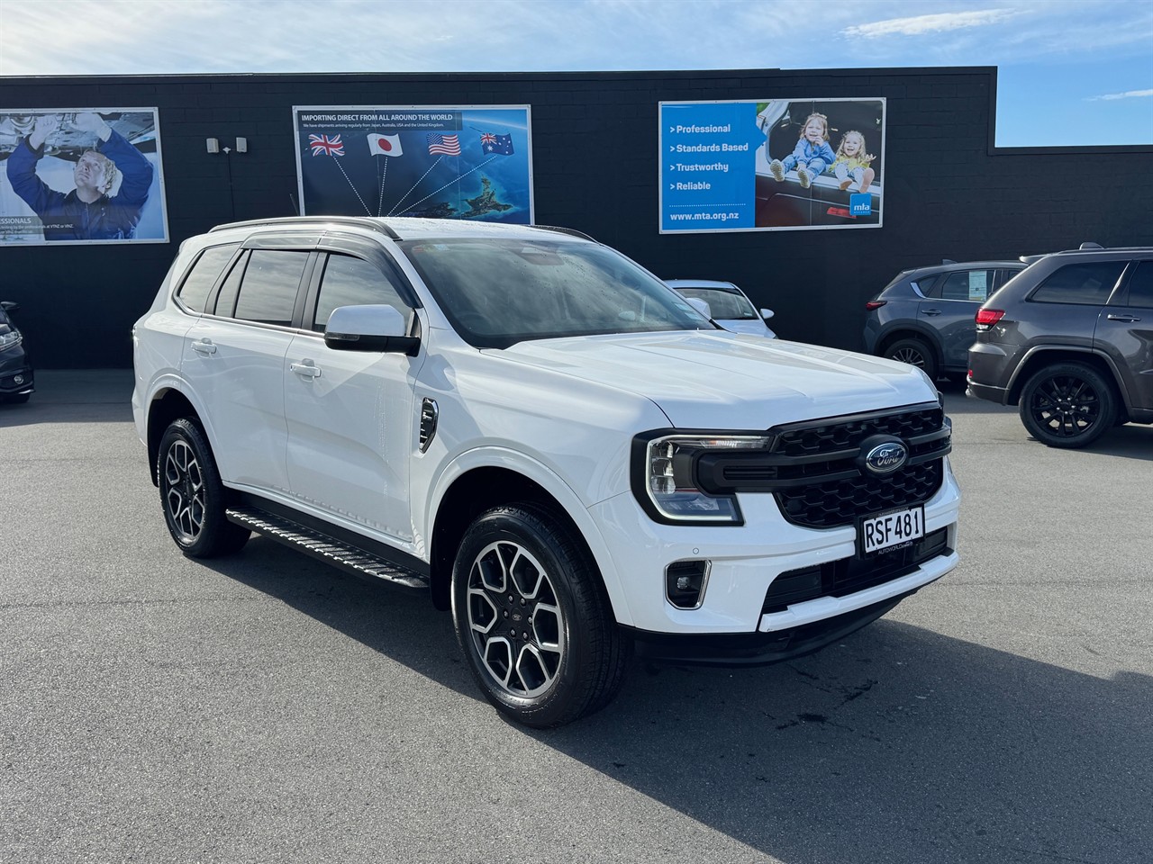 2023 Ford Everest