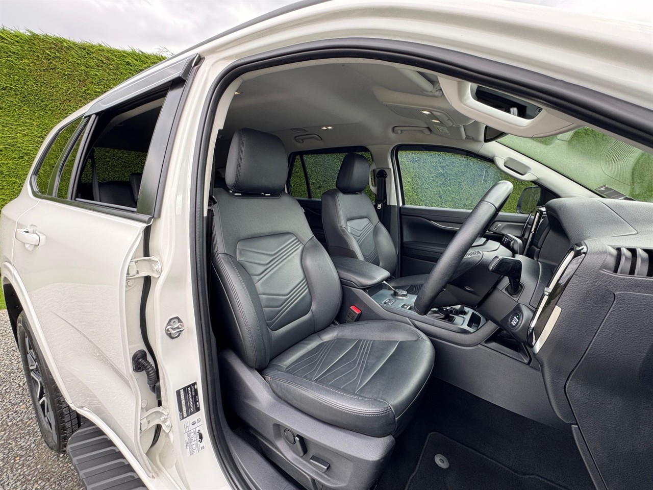 2023 Ford Everest